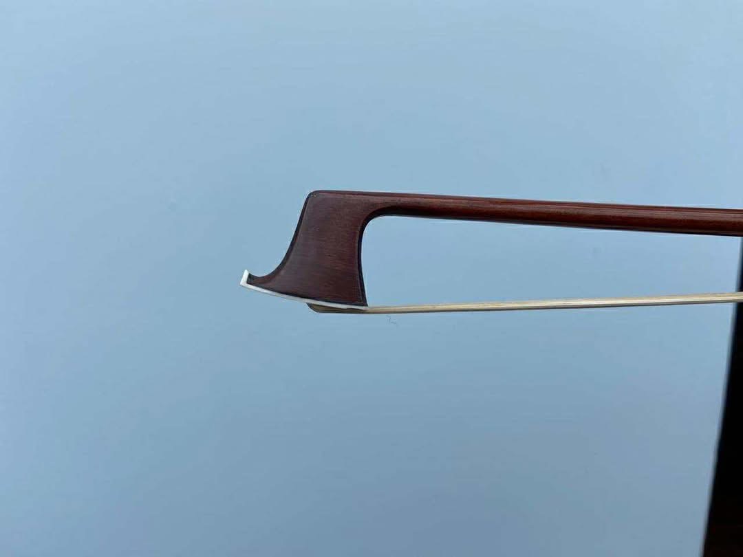 Head of the August Moritz Knopf violin bow